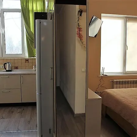 Appartement Uiutnaia Studio V Kieve *